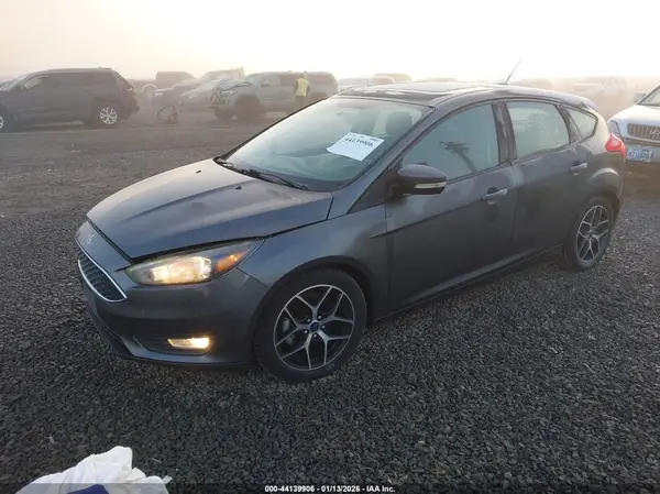 1FADP3M28HL225065 2017 FORD FOCUS - Image 2