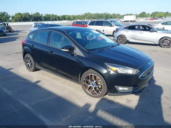1FADP3M28HL225504 2017 FORD FOCUS - Image 1