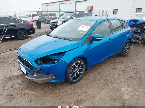 1FADP3M28HL230962 2017 FORD FOCUS - Image 2