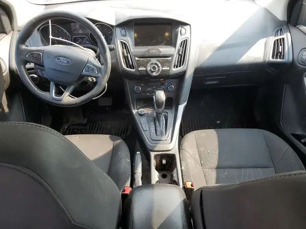 1FADP3M28HL240634 2017 FORD FOCUS - Image 8