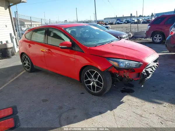 1FADP3M28HL248782 2017 FORD FOCUS - Image 1