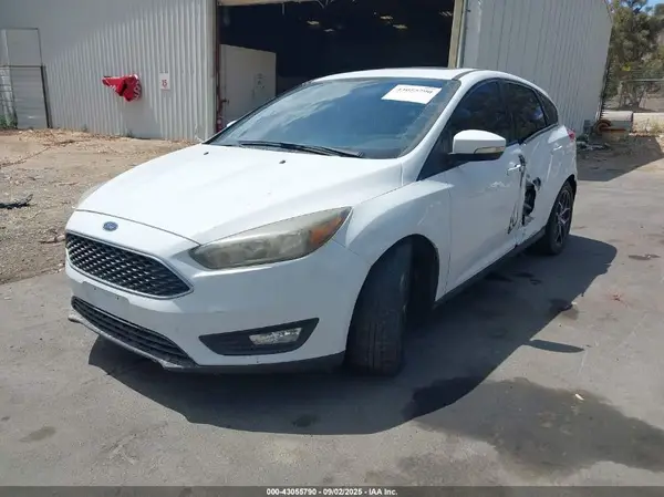 1FADP3M28HL263623 2017 FORD FOCUS - Image 2