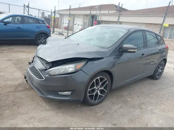 1FADP3M28HL294743 2017 FORD FOCUS - Image 2