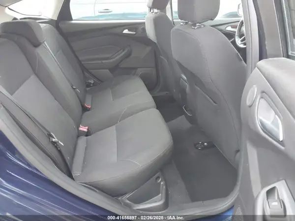 1FADP3M28HL295732 2017 FORD FOCUS - Image 8
