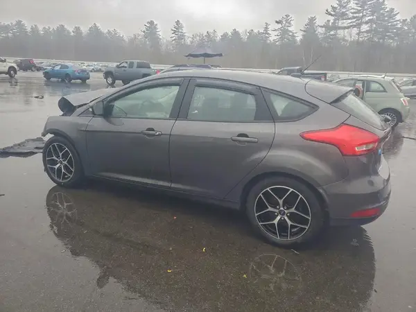 1FADP3M28HL307006 2017 FORD FOCUS - Image 2
