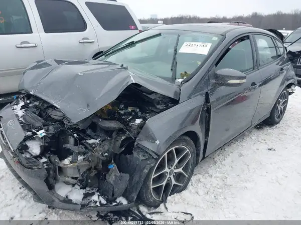 1FADP3M28HL307426 2017 FORD FOCUS - Image 2