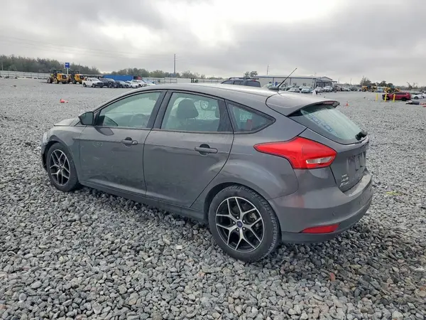 1FADP3M28HL317535 2017 FORD FOCUS - Image 2