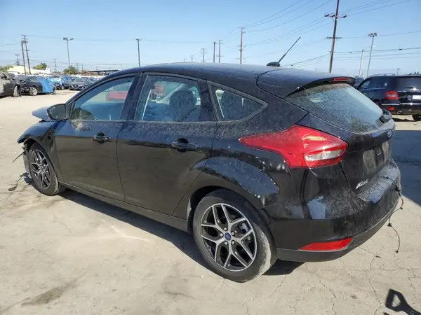 1FADP3M28JL205212 2018 FORD FOCUS - Image 2