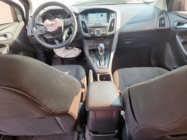 1FADP3M28JL225573 2018 FORD FOCUS - Image 8