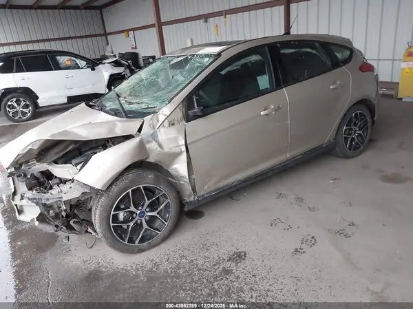 1FADP3M28JL236637 2018 FORD FOCUS - Image 2