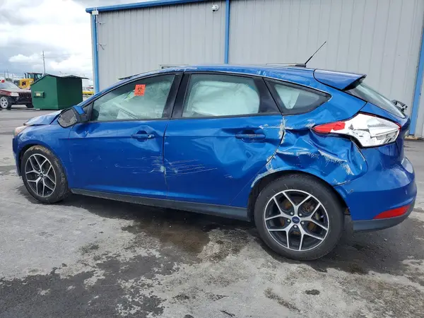 1FADP3M28JL300532 2018 FORD FOCUS - Image 2