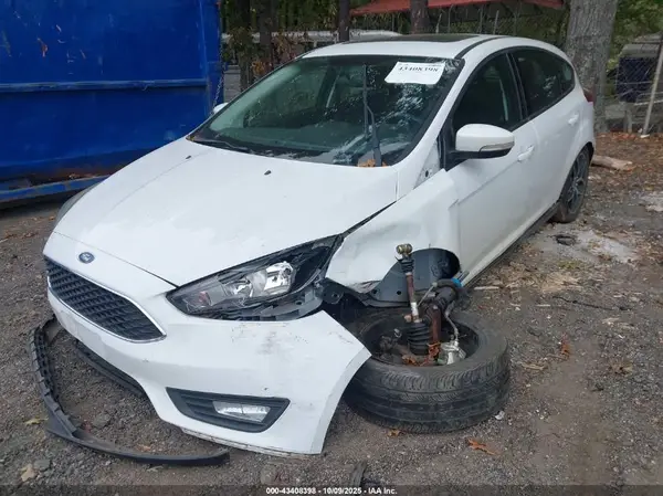 1FADP3M28JL307299 2018 FORD FOCUS - Image 2