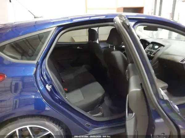 1FADP3M29HL205682 2017 FORD FOCUS - Image 8