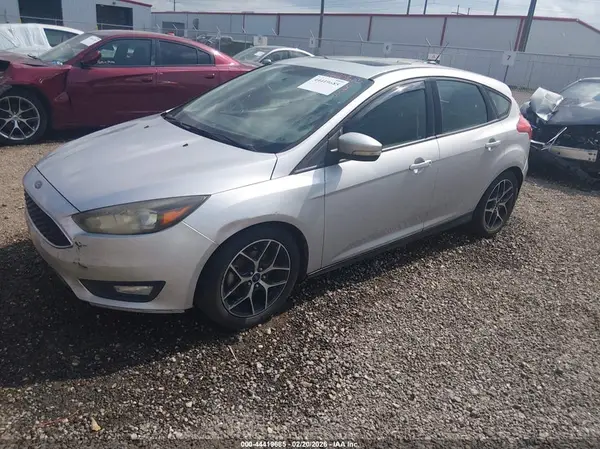 1FADP3M29HL218481 2017 FORD FOCUS - Image 2