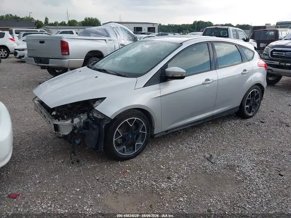 1FADP3M29HL257023 2017 FORD FOCUS - Image 2
