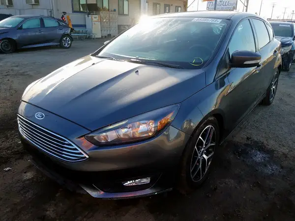 1FADP3M29HL264604 2017 FORD FOCUS - Image 2