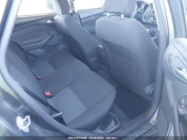 1FADP3M29HL266997 2017 FORD FOCUS - Image 8