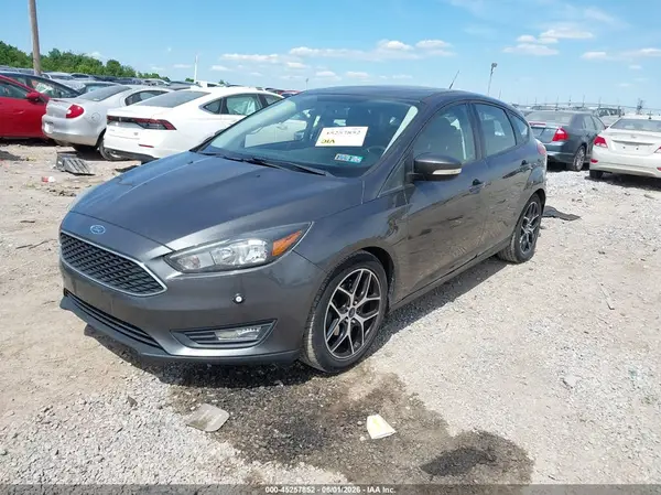1FADP3M29HL301263 2017 FORD FOCUS - Image 2