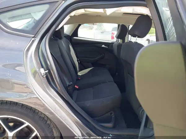 1FADP3M29HL301263 2017 FORD FOCUS - Image 8