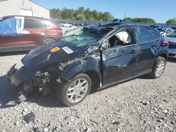 1FADP3M29HL323098 2017 FORD FOCUS - Image 1