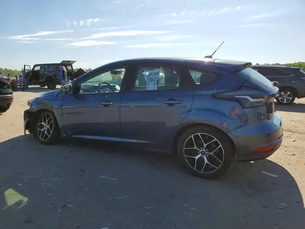 1FADP3M29JL202271 2018 FORD FOCUS - Image 2