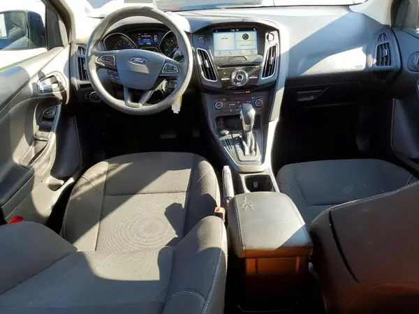 1FADP3M29JL202271 2018 FORD FOCUS - Image 8