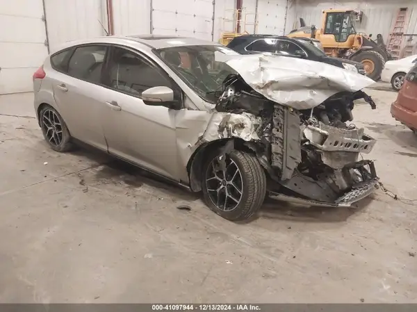 1FADP3M29JL229017 2018 FORD FOCUS - Image 1