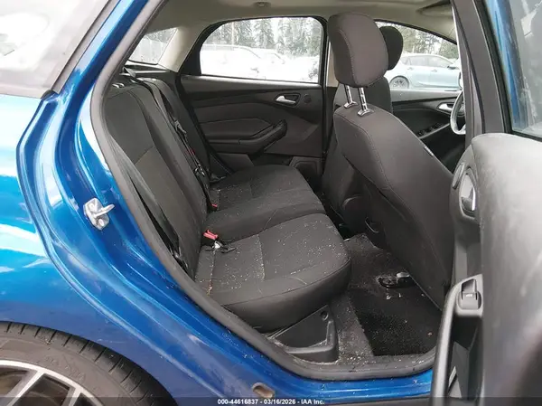 1FADP3M29JL241510 2018 FORD FOCUS - Image 8