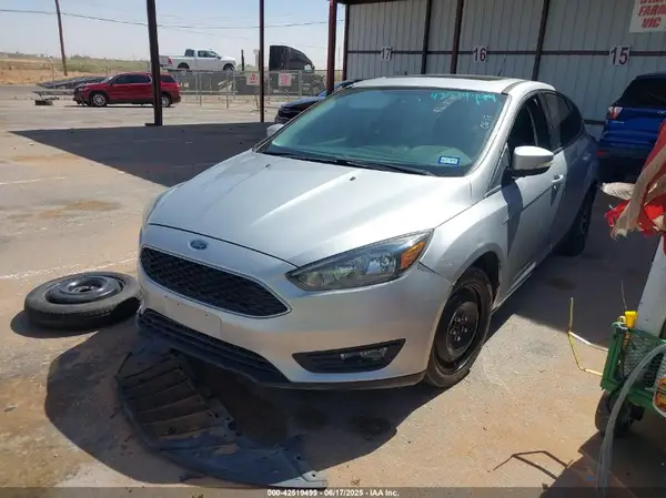 1FADP3M29JL287788 2018 FORD FOCUS - Image 2