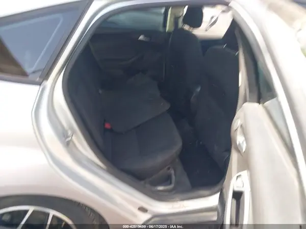 1FADP3M29JL287788 2018 FORD FOCUS - Image 8