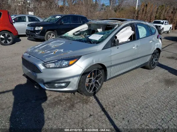 1FADP3M29JL290898 2018 FORD FOCUS - Image 2