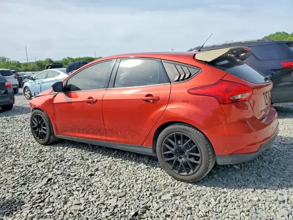 1FADP3M29JL294272 2018 FORD FOCUS - Image 2