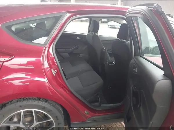1FADP3M2XHL213838 2017 FORD FOCUS - Image 8