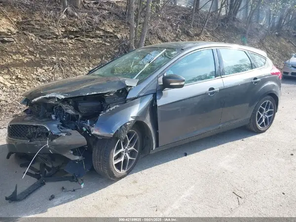 1FADP3M2XHL232048 2017 FORD FOCUS - Image 2