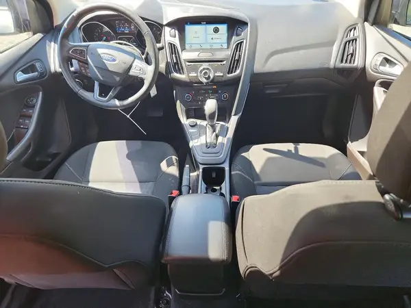 1FADP3M2XHL252462 2017 FORD FOCUS - Image 8