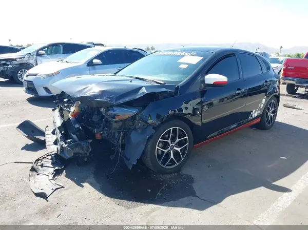 1FADP3M2XJL224263 2018 FORD FOCUS - Image 2