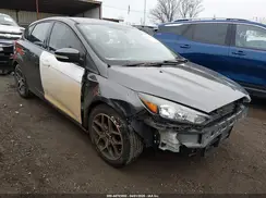 1FADP3M2XJL258087 2018 FORD FOCUS