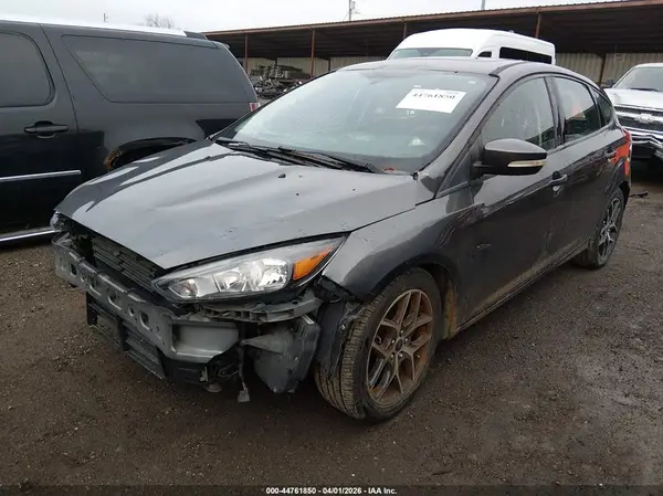 1FADP3M2XJL258087 2018 FORD FOCUS - Image 2