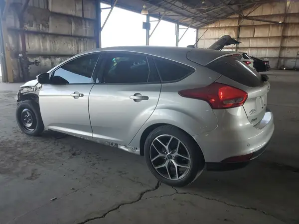 1FADP3M2XJL278825 2018 FORD FOCUS - Image 2