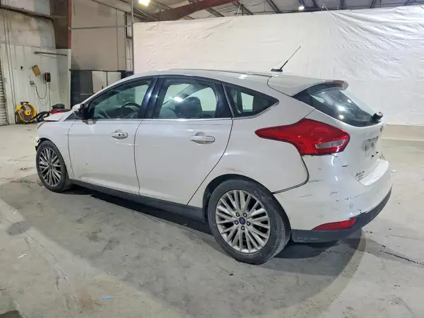 1FADP3N20GL222965 2016 FORD FOCUS - Image 2