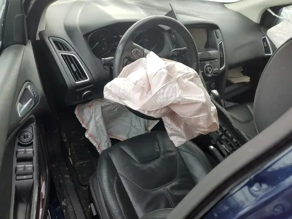 1FADP3N20GL233626 2016 FORD FOCUS - Image 8