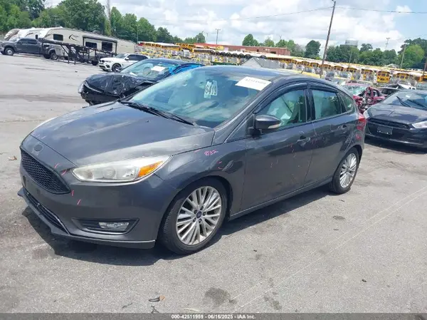 1FADP3N20GL275763 2016 FORD FOCUS - Image 2