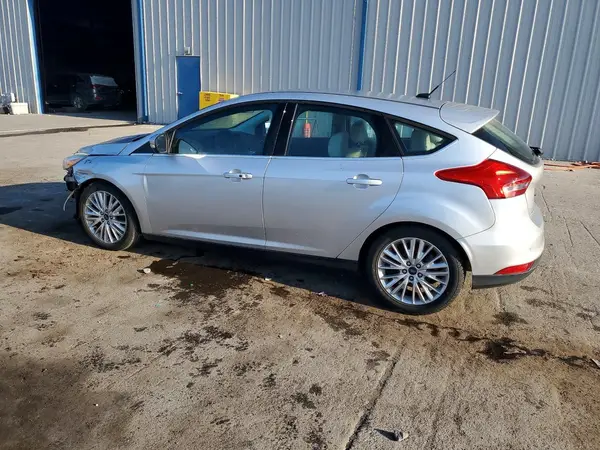 1FADP3N20GL298878 2016 FORD FOCUS - Image 2