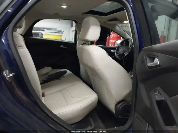 1FADP3N20GL321544 2016 FORD FOCUS - Image 8