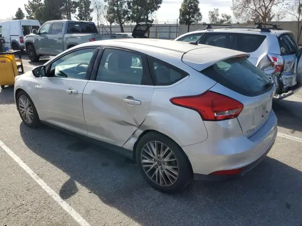 1FADP3N20GL332737 2016 FORD FOCUS - Image 2