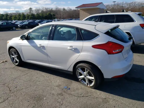 1FADP3N20GL334813 2016 FORD FOCUS - Image 2