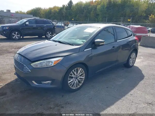 1FADP3N20HL287641 2017 FORD FOCUS - Image 2