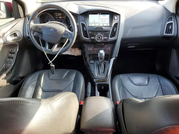 1FADP3N20HL333923 2017 FORD FOCUS - Image 8