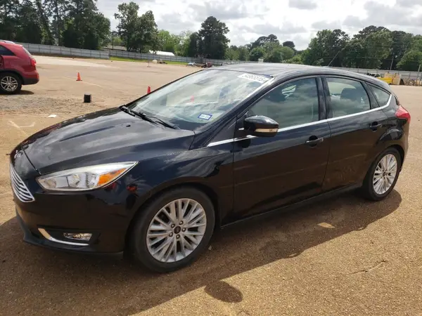1FADP3N20JL232922 2018 FORD FOCUS - Image 1