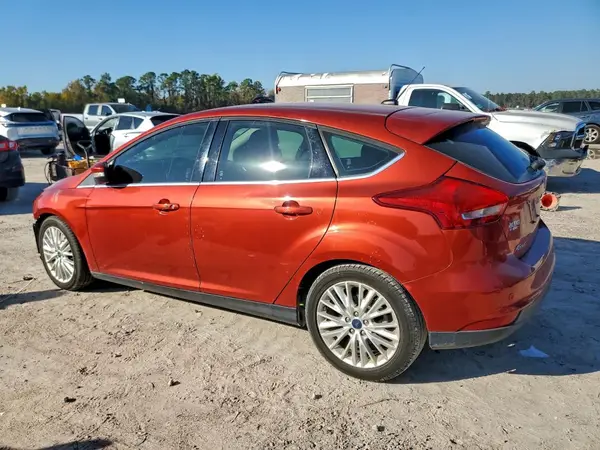 1FADP3N20JL247355 2018 FORD FOCUS - Image 2